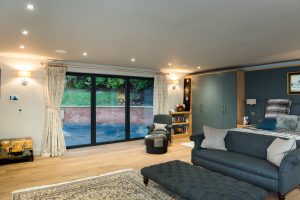 3 Piece Bi Fold Inside